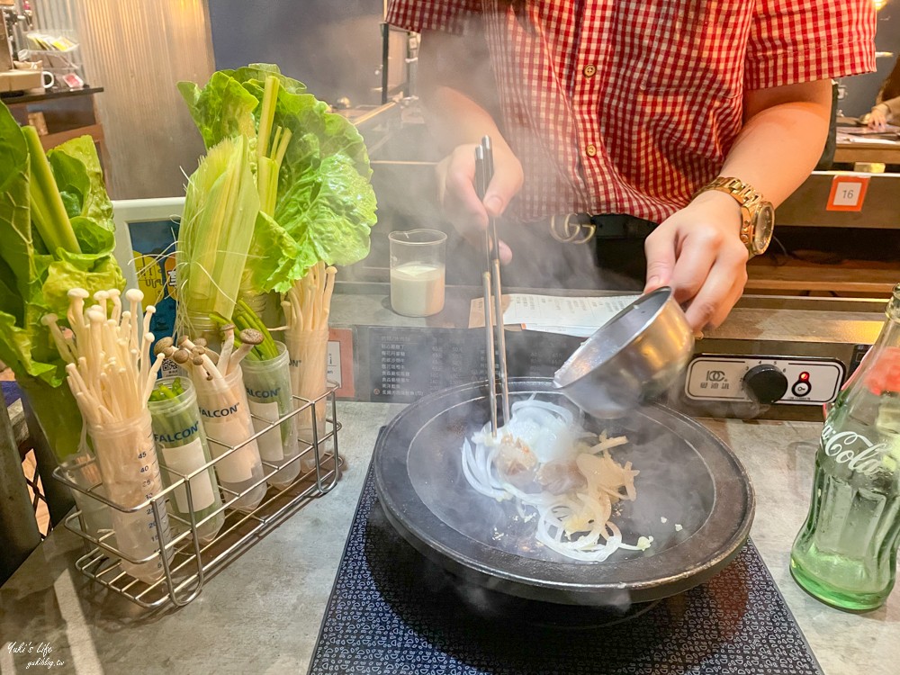 台北美食【食焱廠創意鍋物】實驗室吃火鍋？西門町必吃平價火鍋推薦！(捷運西門站) - yuki.tw