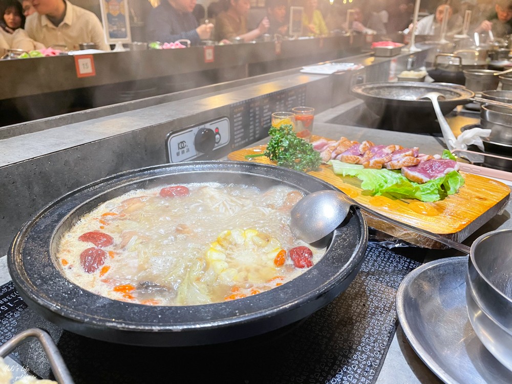 台北美食【食焱廠創意鍋物】實驗室吃火鍋？西門町必吃平價火鍋推薦！(捷運西門站) - yuki.tw