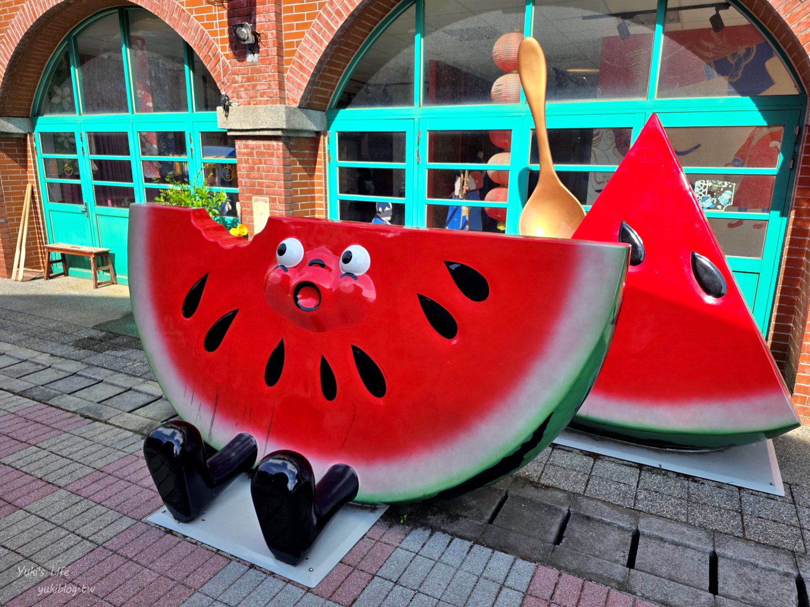 20251001144228_0_a0d0d7 新竹必訪免門票景點：湖口好客文創園區，懷舊童趣結合巨型水果打卡地標，全家大小都愛！