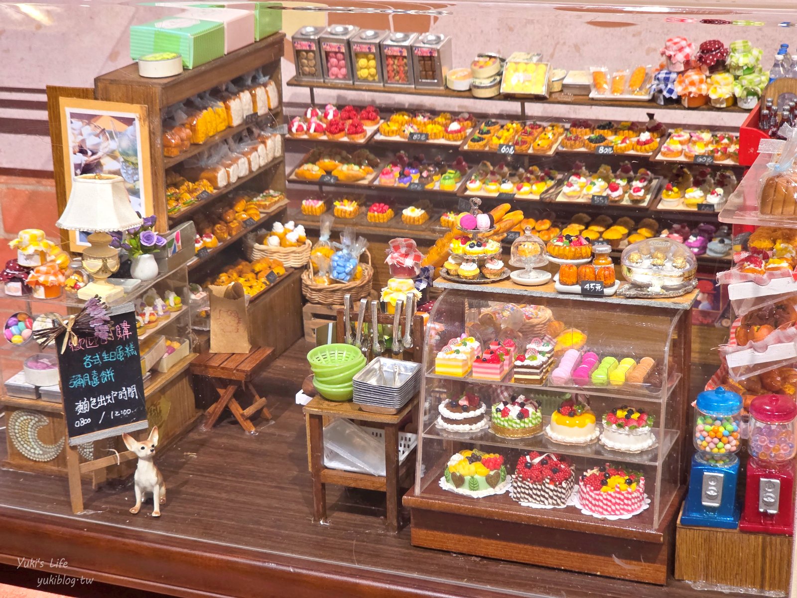 20251001145850_0_e5dd3c 新竹必訪免門票景點:湖口好客文創園區,懷舊童趣結合巨型水果打卡地標,全家大小都愛!