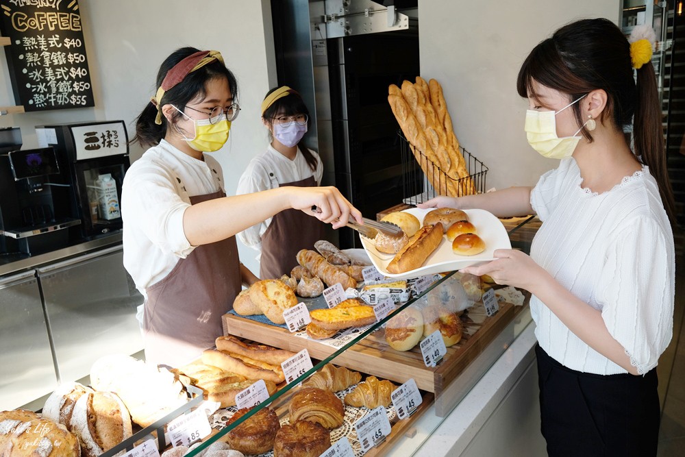 苗栗新鮮手作好吃麵包》揉PAin烘焙坊～竹南麵包店推薦！每天賣光光～新竹人也都來買！ - yuki.tw