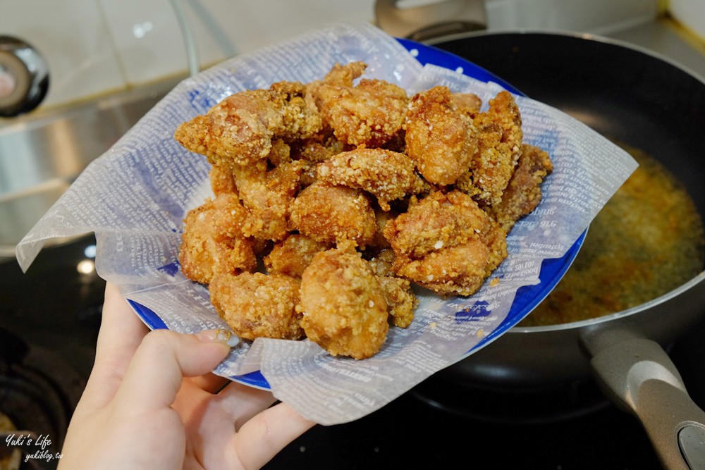 簡單食譜》台式炸雞塊~鮮嫩炸雞在家也吃的到！唐揚炸雞作法必學！ - yuki.tw