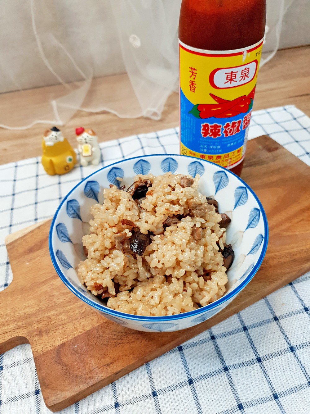 電鍋料理簡單食譜》電鍋油飯超簡單零失敗！白米油飯香Ｑ充滿古早味！ - yuki.tw