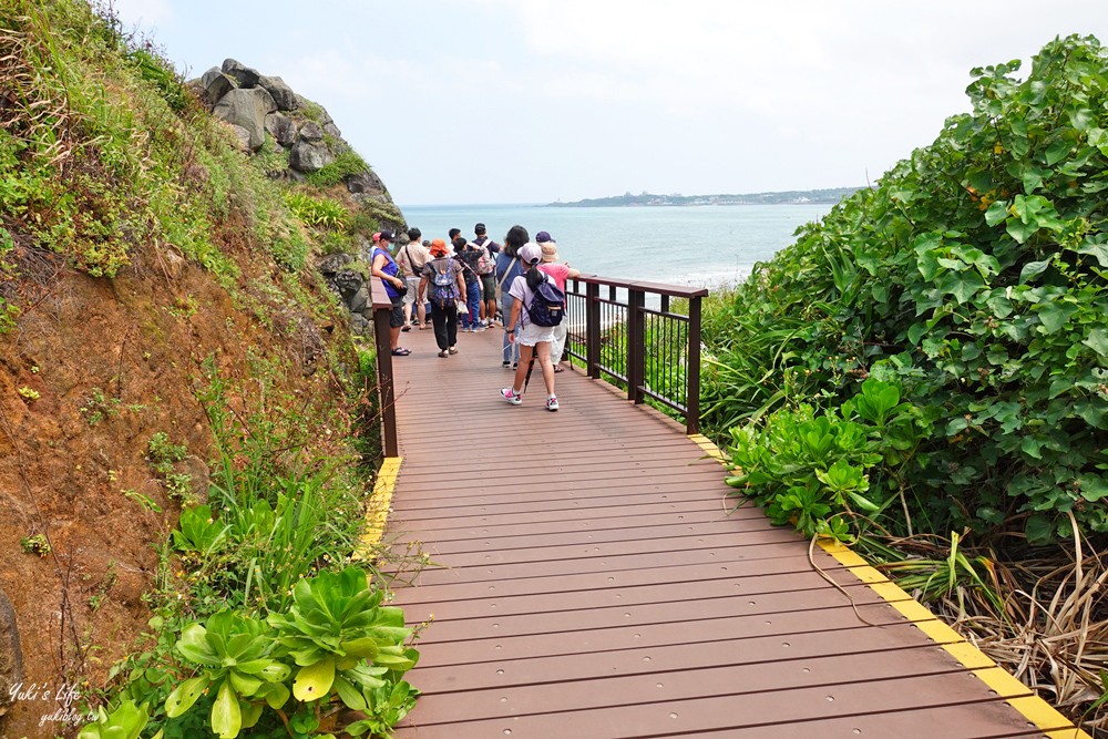 三芝看海景點「麟山鼻步道」適合全家人輕鬆走的海景步道、生態豐富、風稜石獨特景觀 - yuki.tw