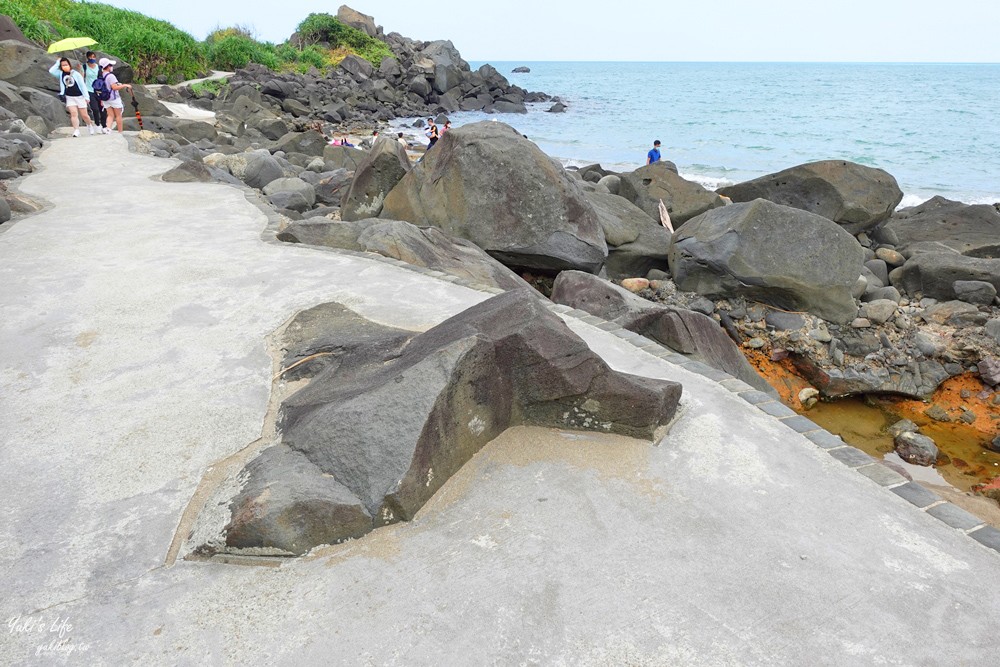 三芝看海景點「麟山鼻步道」適合全家人輕鬆走的海景步道、生態豐富、風稜石獨特景觀 - yuki.tw