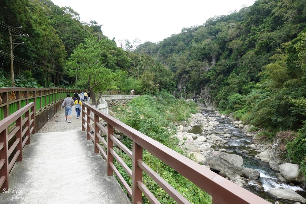 新竹尖石景點》青蛙石步道，玻璃彩虹觀景台~風景優美不須預約 - yuki.tw