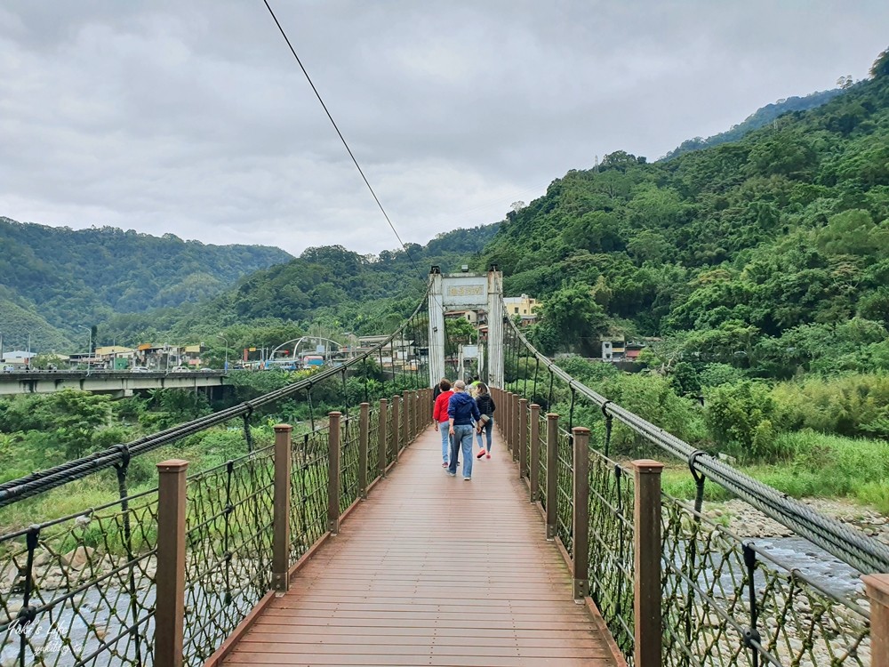 新竹橫山景點》內灣老街，假日出遊好去處，走吊橋吃美食一日遊 - yuki.tw