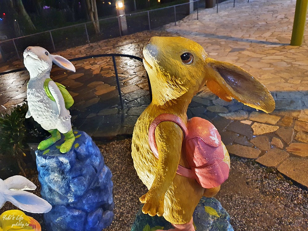 宜蘭景點》礁溪溫泉公園~幾米兔子陪你免費泡腳，超療癒的親子行程等你來(礁溪轉運站旁) - yuki.tw