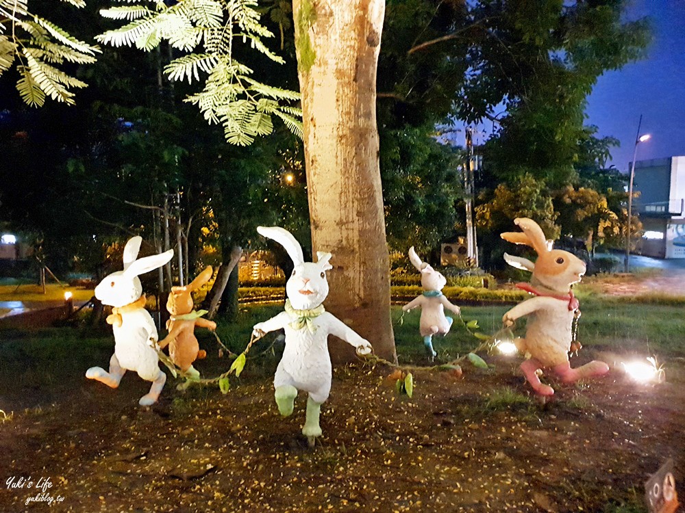 宜蘭景點》礁溪溫泉公園~幾米兔子陪你免費泡腳，超療癒的親子行程等你來(礁溪轉運站旁) - yuki.tw