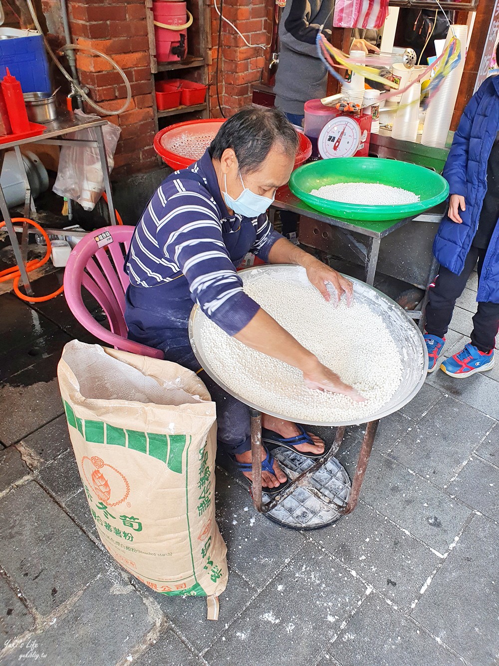 金山老街一日遊》地瓜一條街美食必買懶人包/金山老街附近景點 - yuki.tw