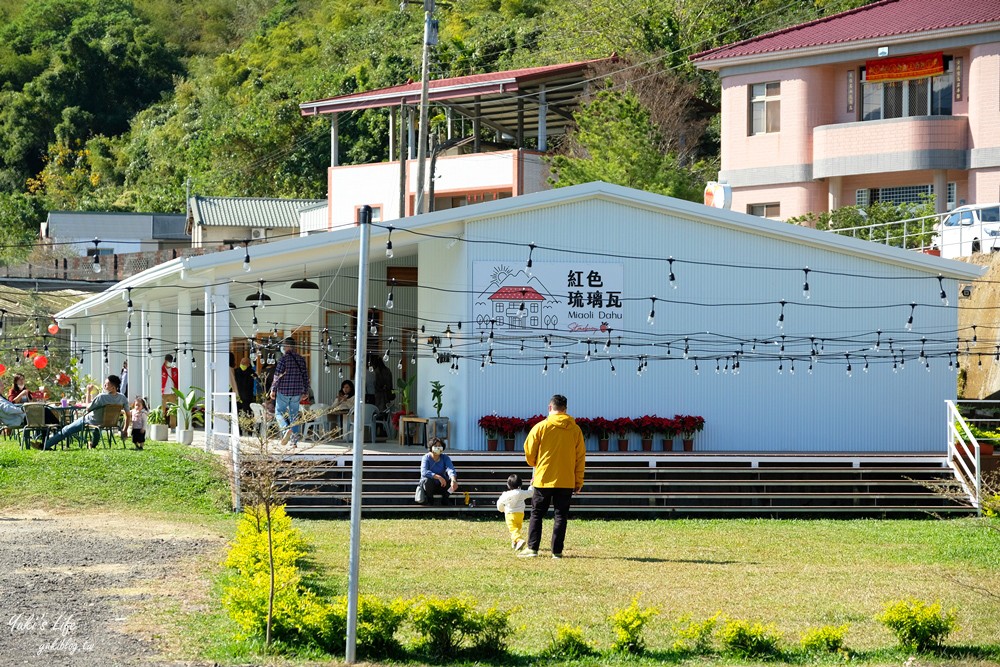 苗栗冬天採草莓泡湯二日遊，草莓園、泡湯景點大推薦，還能逛老街、住城堡~ - yuki.tw