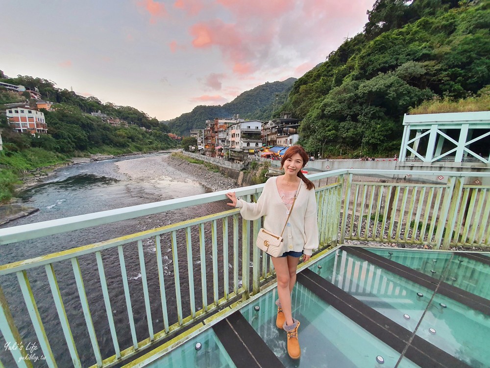 烏來老街一日遊》烏來老街美食推薦，泡湯搭台車親子之旅超好玩 - yuki.tw