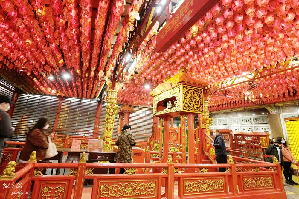 新北賞夜景必去！烘爐地南山福德宮，拜財神賞夜景，浪漫指數破表 - yuki.tw