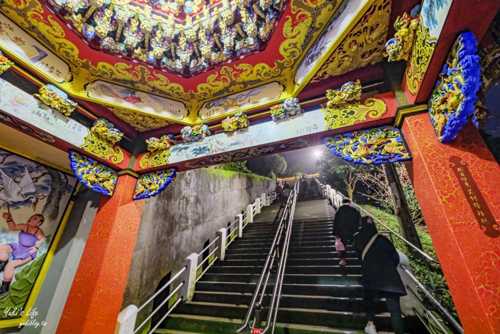 新北賞夜景必去！烘爐地南山福德宮，拜財神賞夜景，浪漫指數破表 - yuki.tw