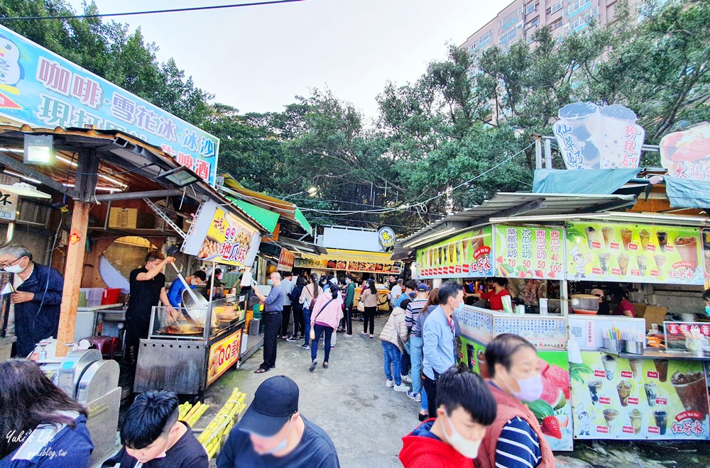 八里左岸一日遊∣八里老街∣不是只有雙胞胎,彩虹步道夜市打彈珠,假日來大草皮野餐 - yuki.tw