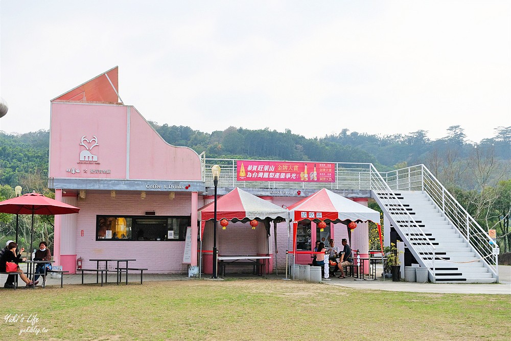 嘉義景點∣旺萊山愛情大草原∣親子出遊.情侶約會推薦.免費吃鳳梨酥愛情聖地 - yuki.tw