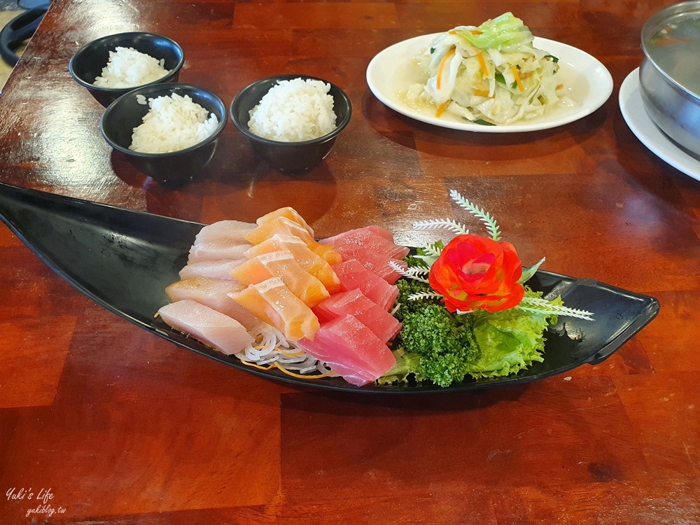 萬里美食|萬里古早風味甕仔雞|甕仔雞外酥內嫩又多汁，一吃成主顧 - yuki.tw