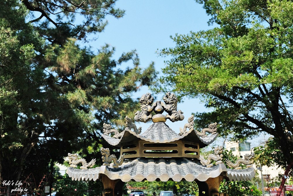 彰化景點推薦｜清水岩寺┃適合親子可免門票參觀生態館，超美古蹟像搭上時光機 - yuki.tw