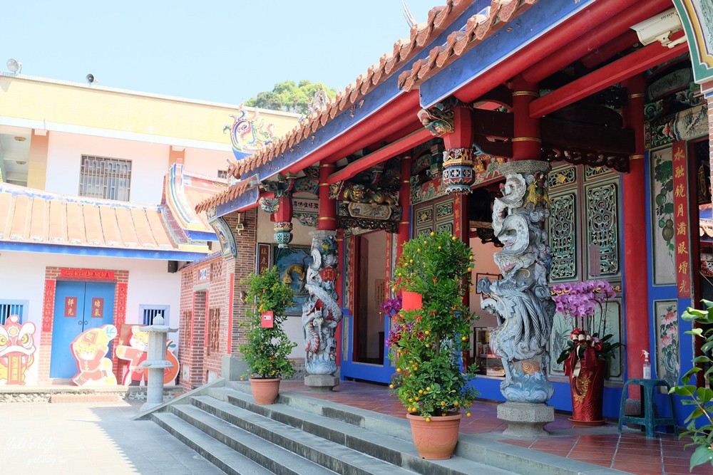 彰化景點推薦｜清水岩寺┃適合親子可免門票參觀生態館，超美古蹟像搭上時光機 - yuki.tw