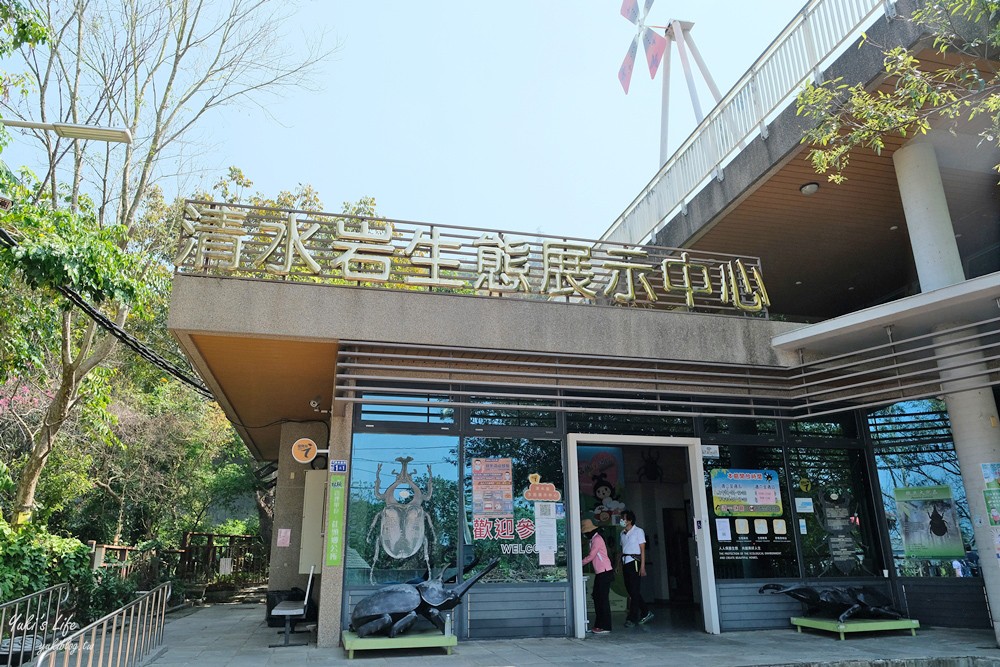 彰化景點推薦｜清水岩寺┃適合親子可免門票參觀生態館，超美古蹟像搭上時光機 - yuki.tw