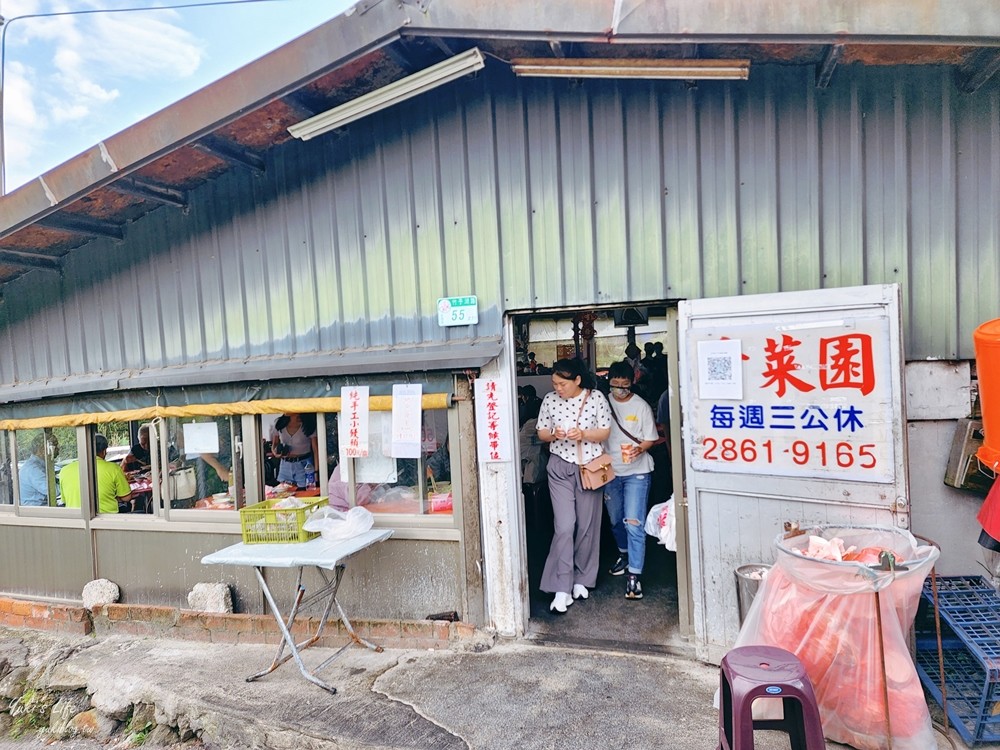 陽明山美食｜青菜園｜竹子湖必吃平價土雞、野菜、地瓜湯 - yuki.tw