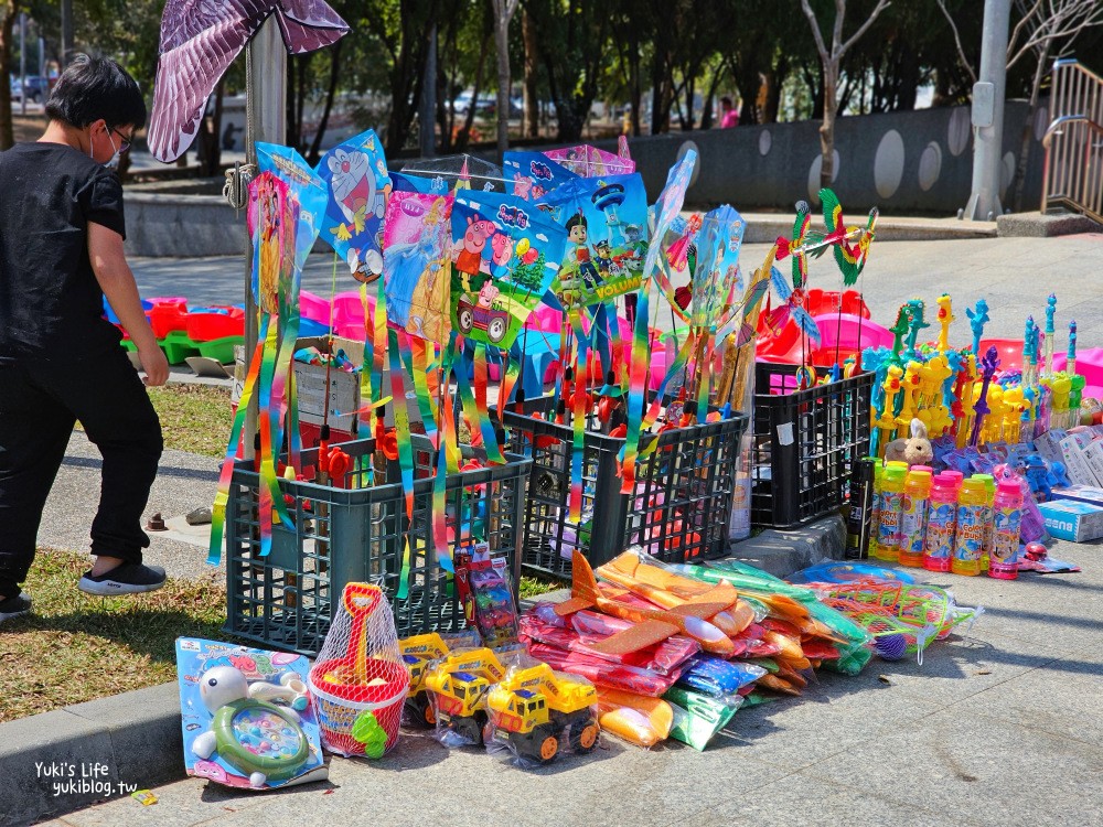 嘉義景點》嘉義公園.KANO園區~星光溜滑梯,全新遊客中心有咖啡和冰淇淋 - yuki.tw