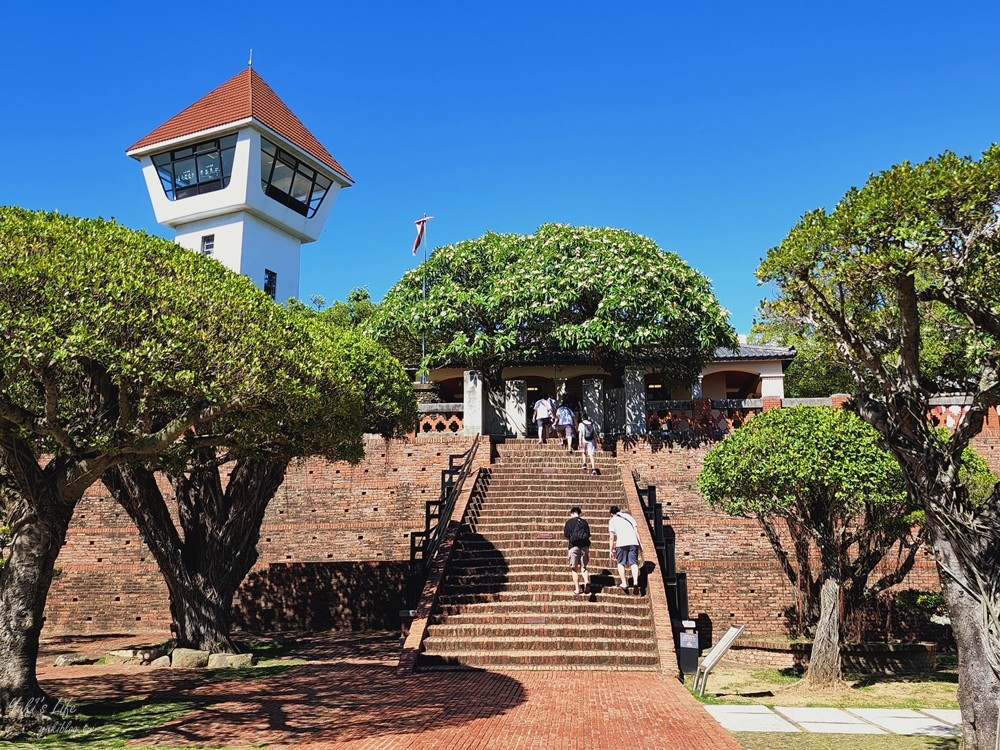 台南安平景點【安平古堡】偽出國只要銅板價！戶外放風好去處～ - yuki.tw