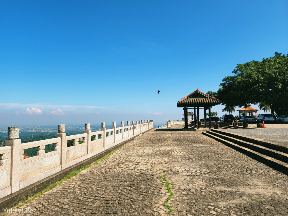 台南景點》關子嶺火山碧雲寺，喝龍泉水保平安，嘉南平原美景夕陽全都收 - yuki.tw