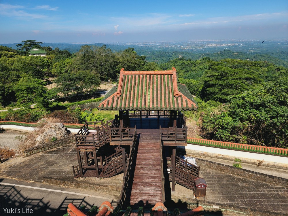 台南景點》關子嶺火山碧雲寺，喝龍泉水保平安，嘉南平原美景夕陽全都收 - yuki.tw