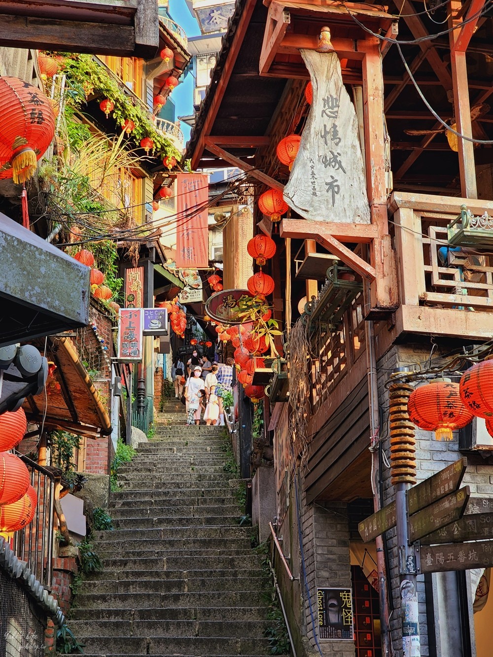 九份景點一日遊，九份老街美食，必吃必逛看這篇 - yuki.tw