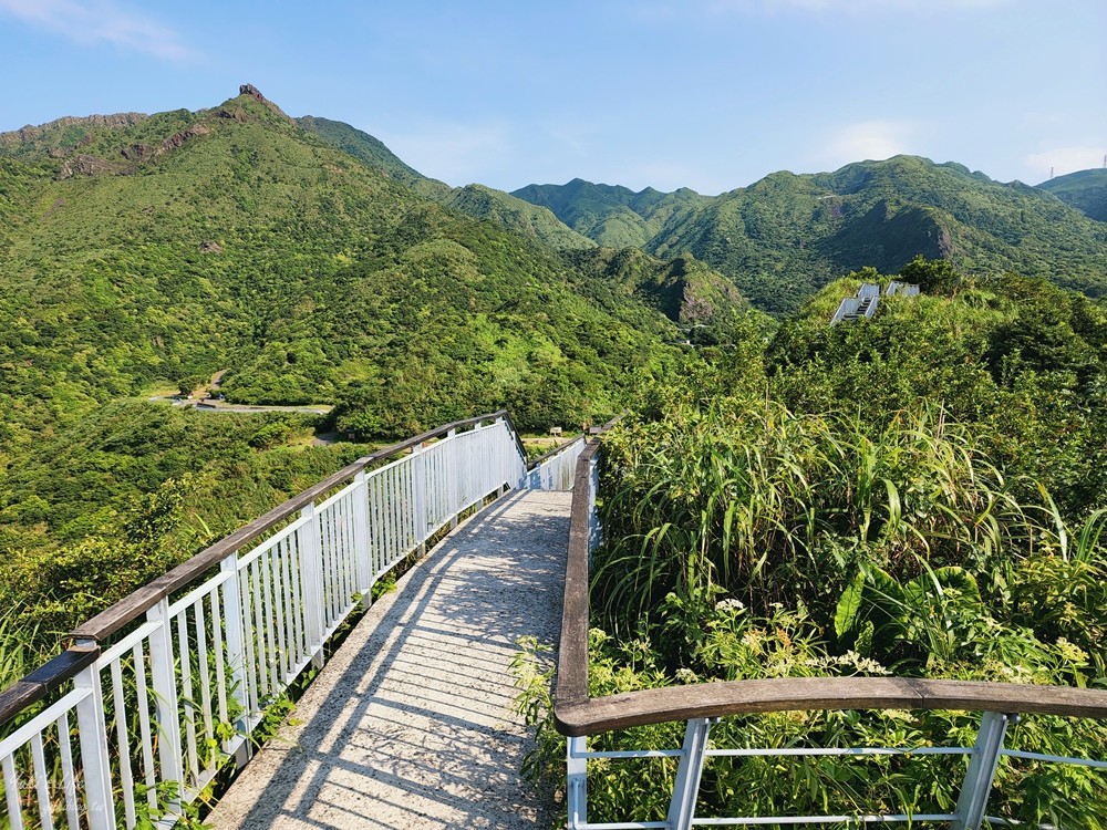 金瓜石報時山步道，新北看海景點景觀台，5分鐘輕鬆攻頂僅需步行166公尺！ - yuki.tw