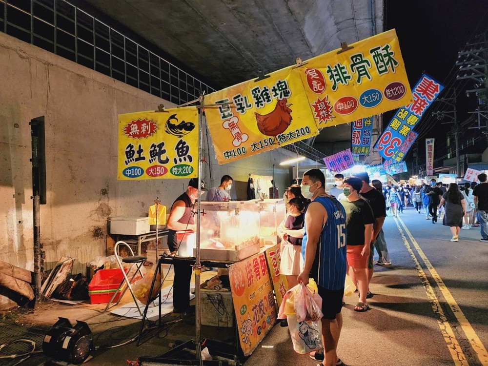 新竹竹東夜市美食懶人包，竹東沿河街夜市每星期六開逛 - yuki.tw