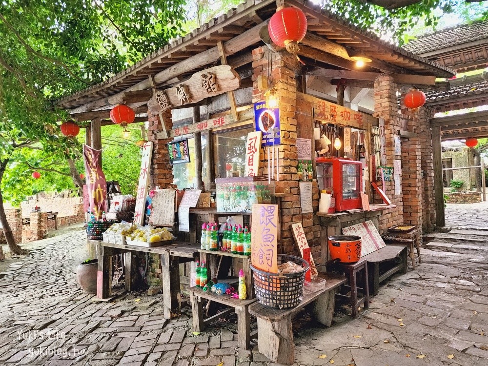 台南景點》老塘湖藝術村，漫遊古城湖畔/著古裝穿越時空/搭竹筏求財 - yuki.tw