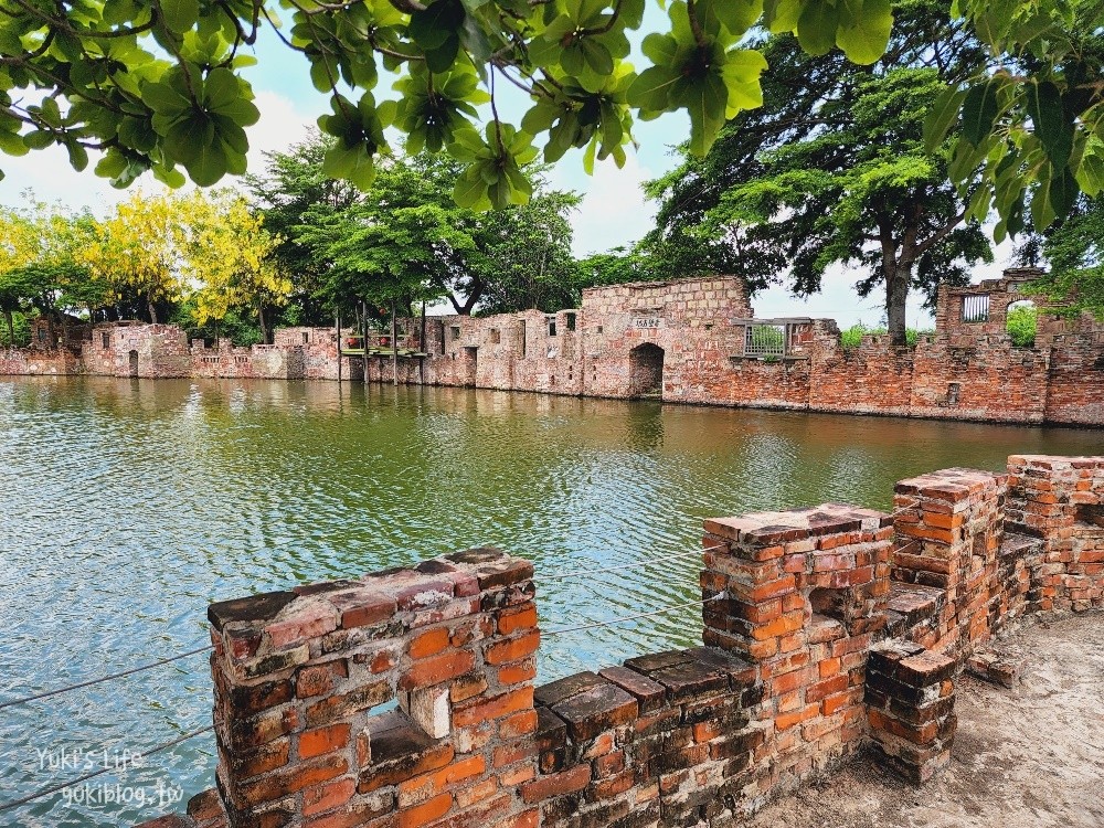 台南景點》老塘湖藝術村，漫遊古城湖畔/著古裝穿越時空/搭竹筏求財 - yuki.tw