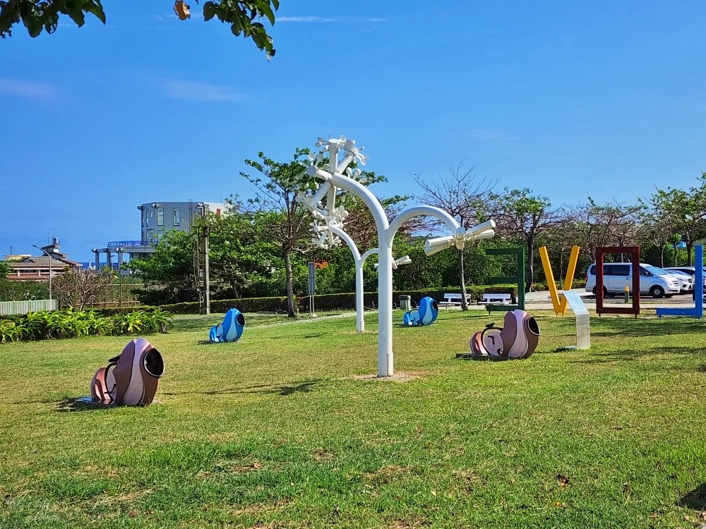 屏東景點》台電南部展示館，免門票吹冷氣看電影，玩旋轉溜滑梯 - yuki.tw