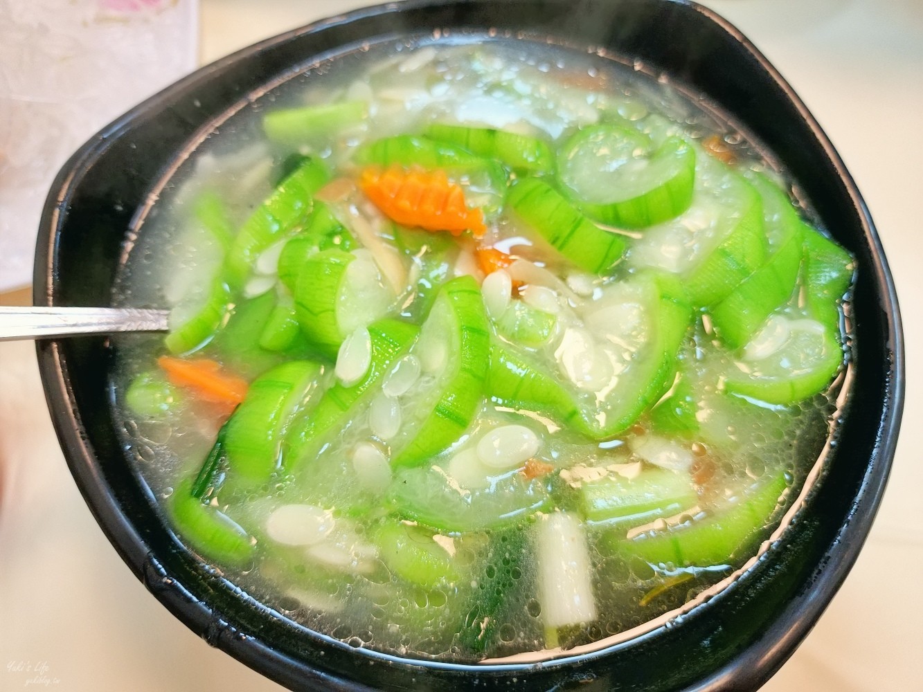 屏東後壁湖【易之林海鮮餐廳】墾丁吃生魚片熱炒/易之林菜單/白飯內用免費 - yuki.tw