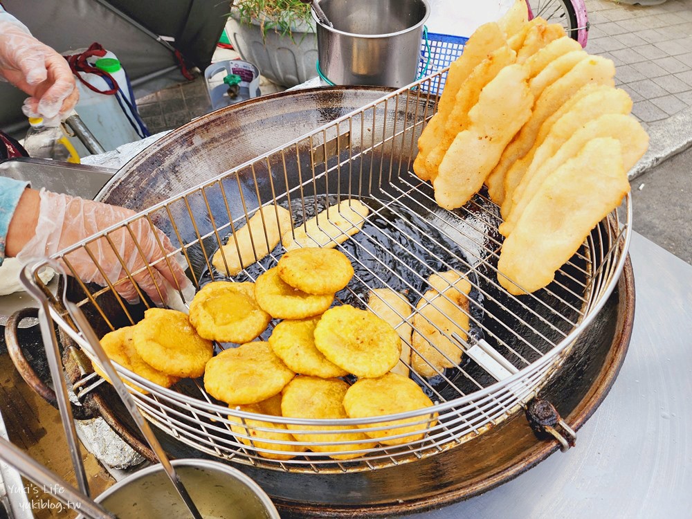 高雄一日遊》旗津老街美食巡禮真熱鬧，再搭渡輪去吃大碗公冰玩一天 - yuki.tw