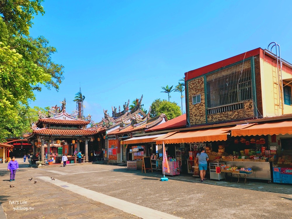 桃園景點》大溪蓮座觀音寺，登上百步雲梯的世外桃源，餵魚看長壽龜休閒好去處 - yuki.tw