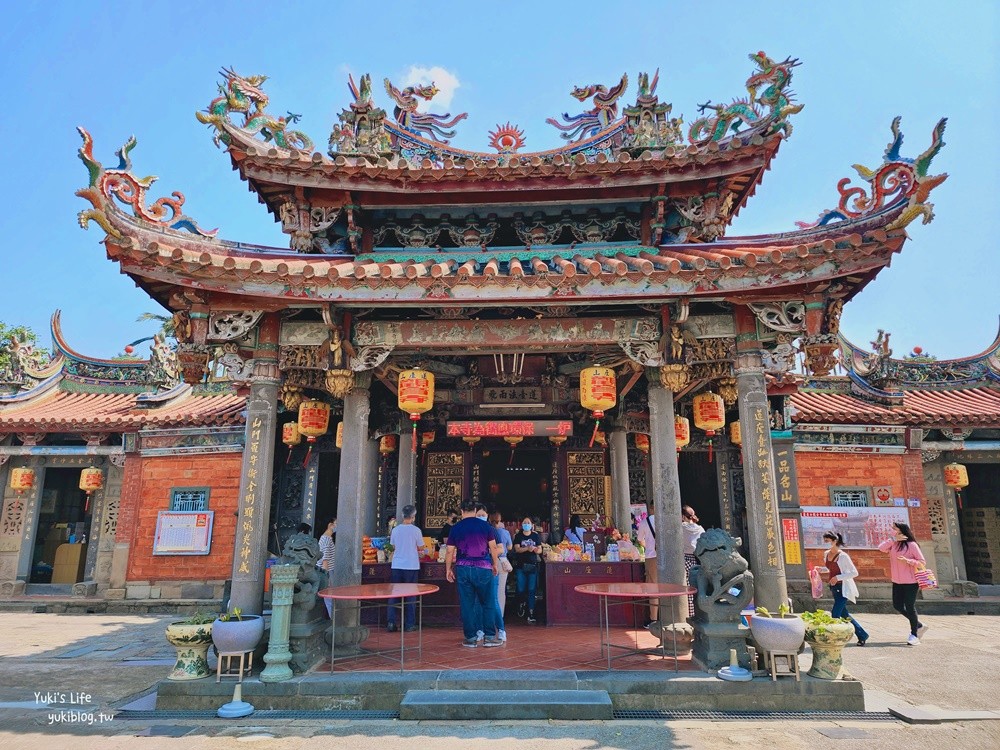 桃園景點》大溪蓮座觀音寺，登上百步雲梯的世外桃源，餵魚看長壽龜休閒好去處 - yuki.tw