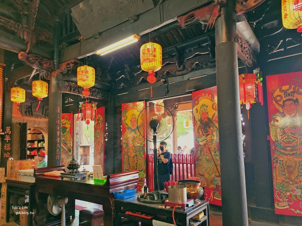 桃園景點》大溪蓮座觀音寺，登上百步雲梯的世外桃源，餵魚看長壽龜休閒好去處 - yuki.tw