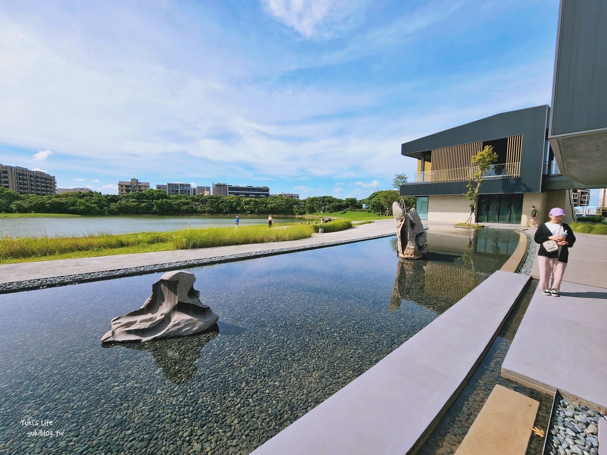 桃園景點》橫山書法藝術館，清水模建築書藝主題館，結合公園綠地親子推薦