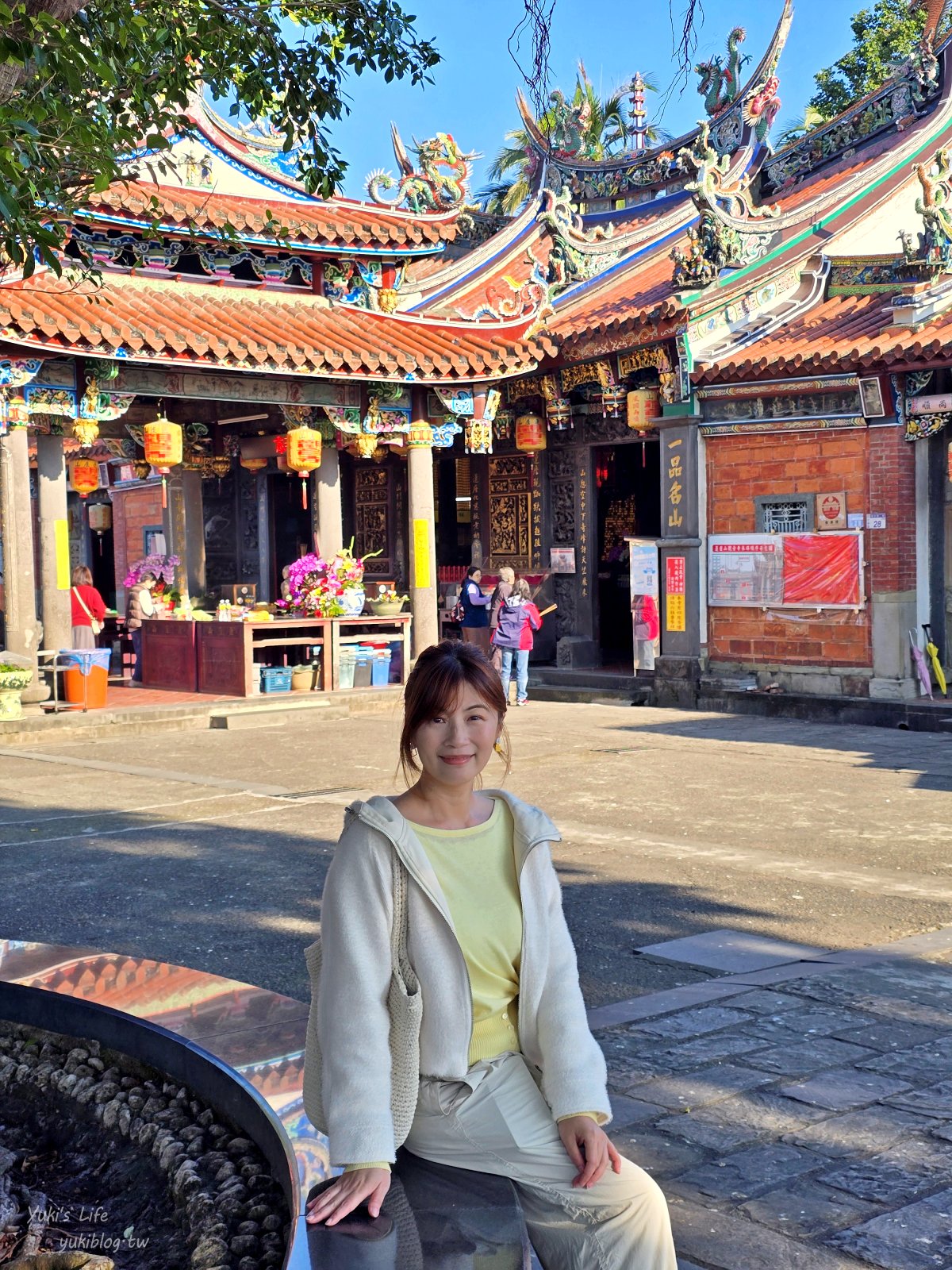 20260128161759_0_5ab4f9 桃園景點》大溪蓮座觀音寺，登上百步雲梯的世外桃源，餵魚看長壽龜休閒好去處（停車場）