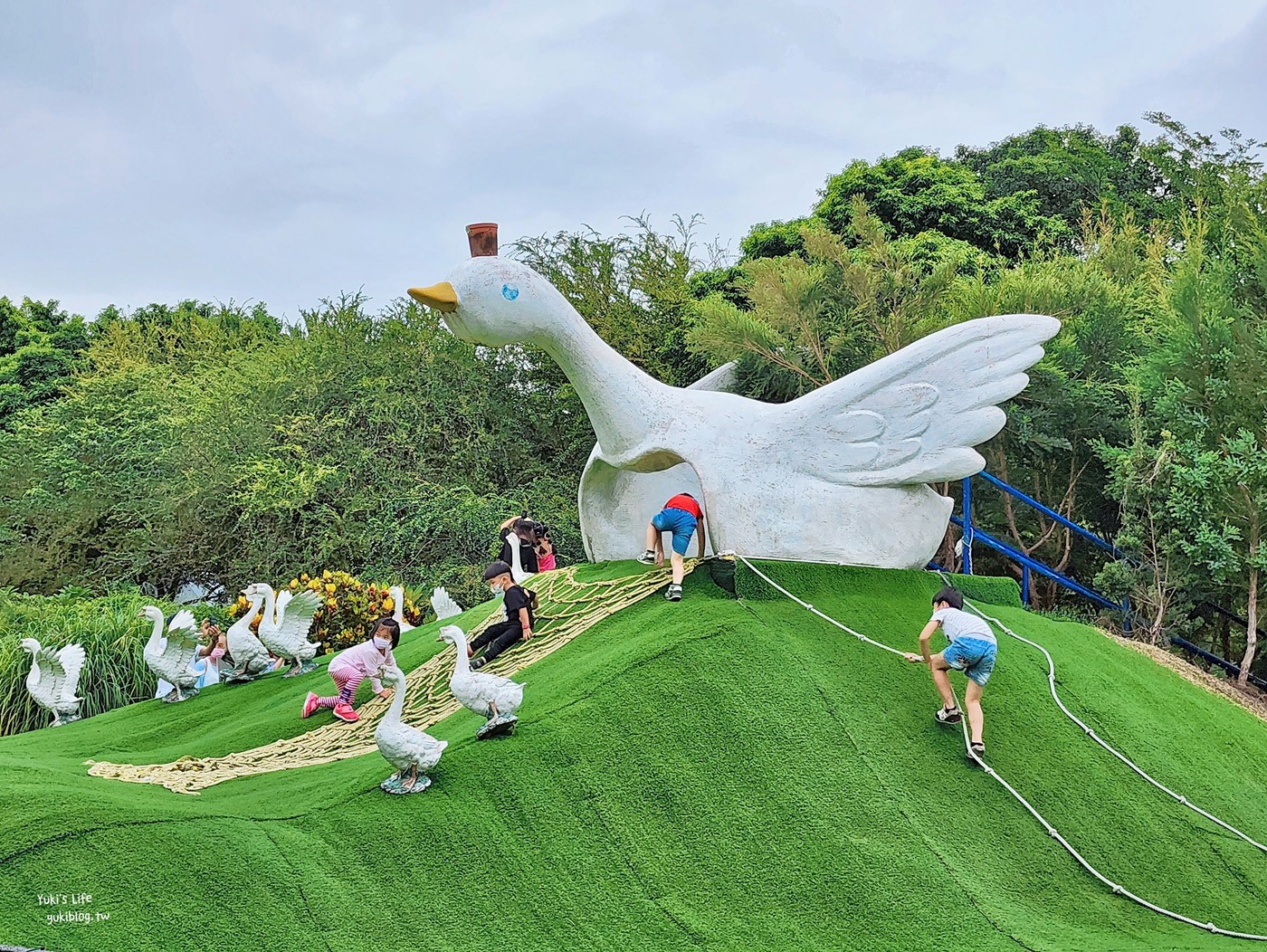 鵝媽媽鵝童樂園，雲林免門票鵝主題園區！用餐玩沙餵鵝假日好去處～ - yuki.tw