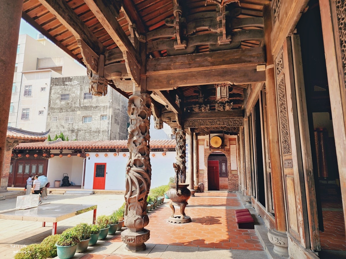 鹿港老街一日遊┃鹿港龍山寺┃逛老街吃美食，散步品味歷史建築之美 - yuki.tw