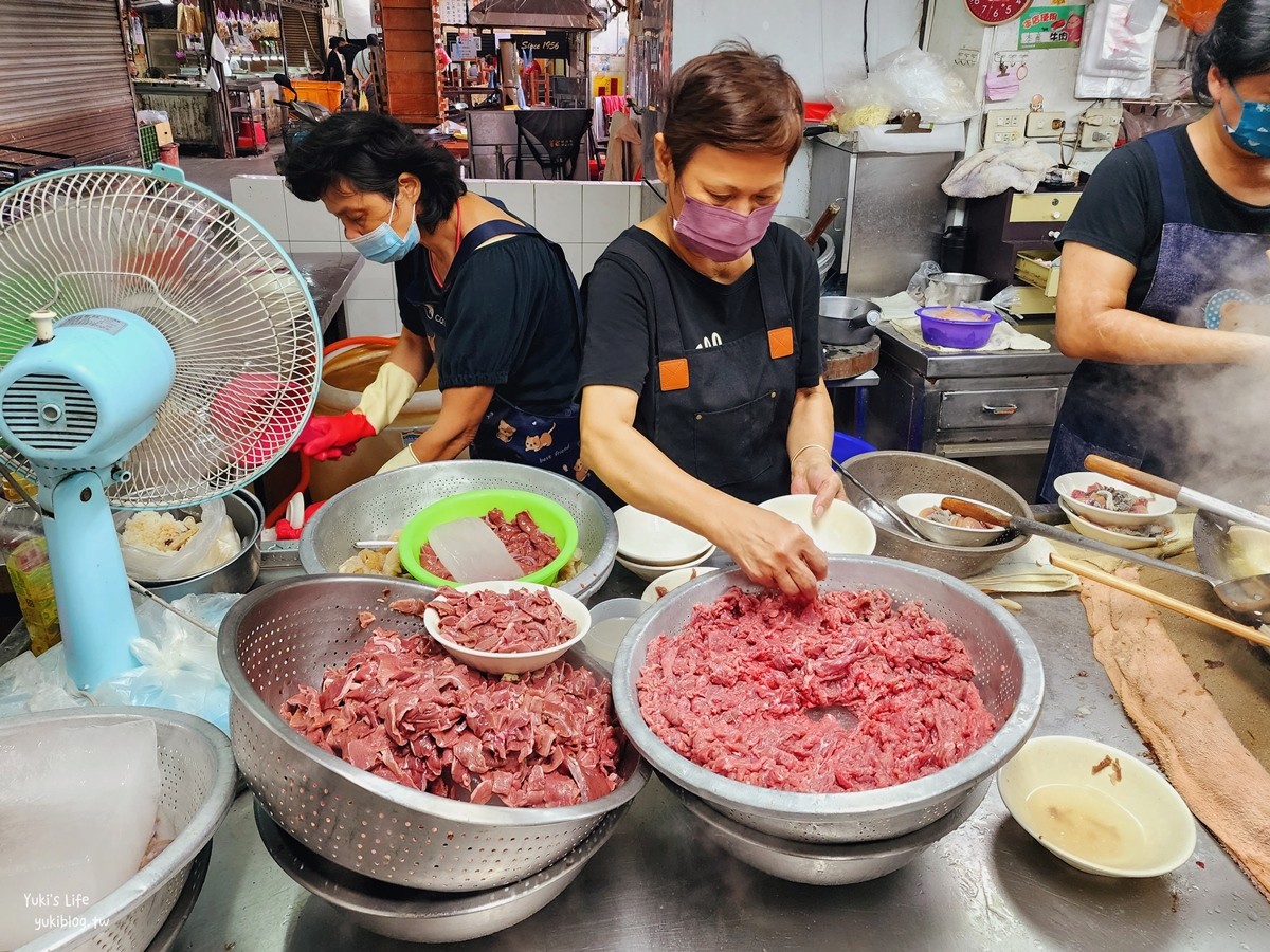 嘉義美食》王媽媽牛雜湯/王家祖傳本產牛雜湯,東市場推薦必吃老店早餐 - yuki.tw