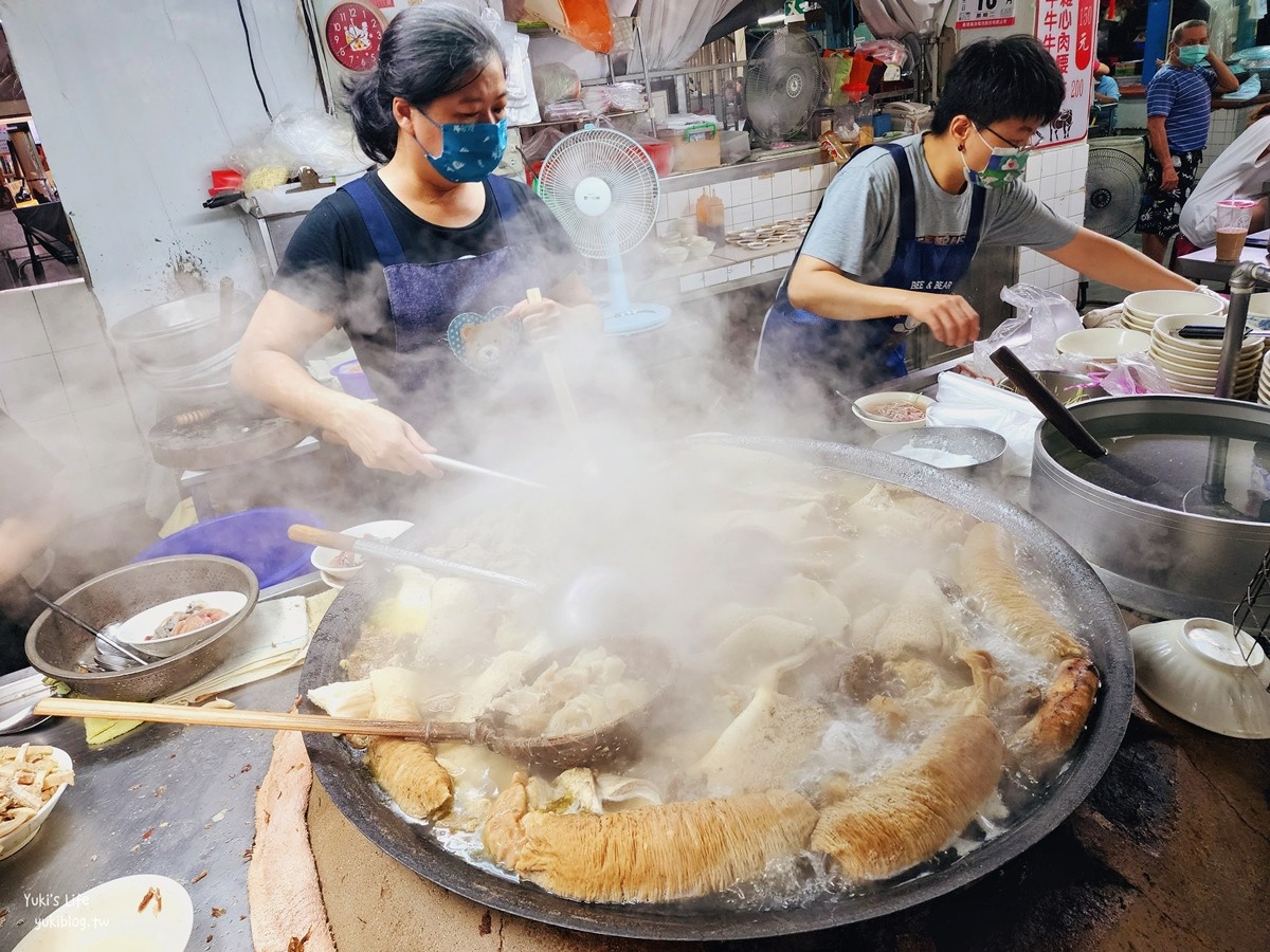 嘉義美食》王媽媽牛雜湯/王家祖傳本產牛雜湯,東市場推薦必吃老店早餐