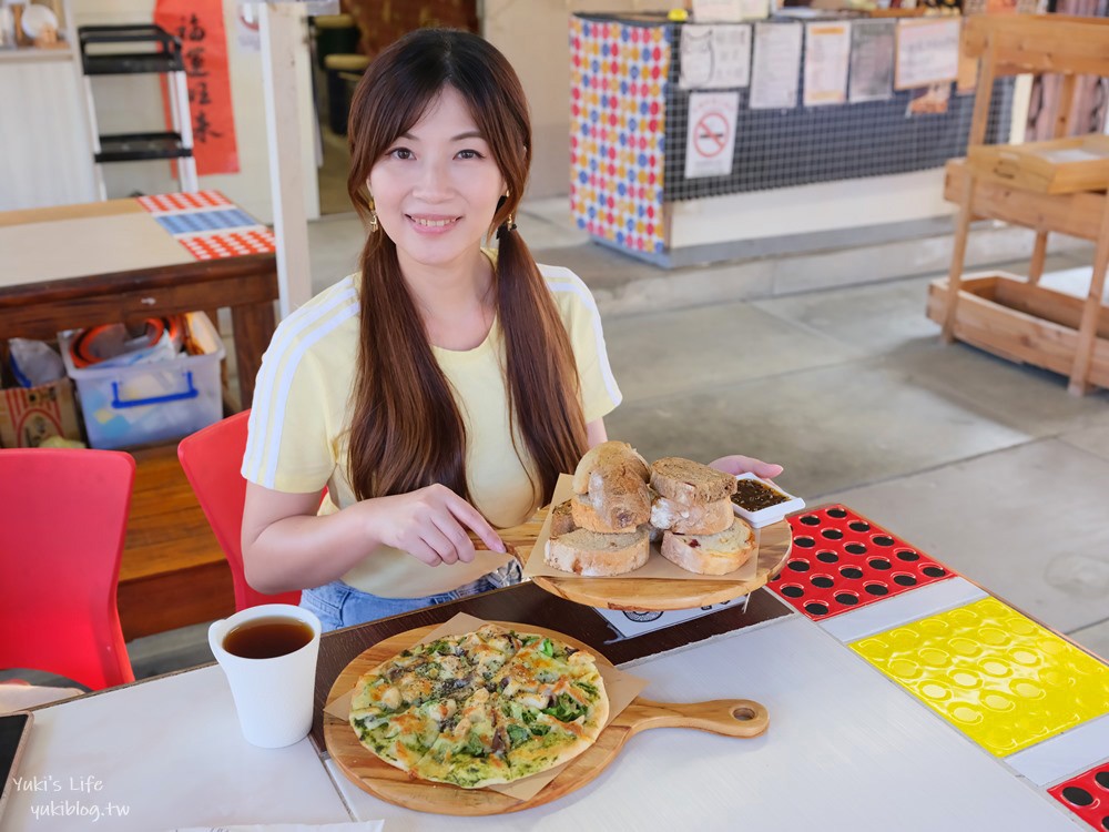 南投魚池美食|白鹿窯木燒麵包|日月潭窯烤披薩,巨型貓頭鷹.白色麋鹿好好拍 - yuki.tw