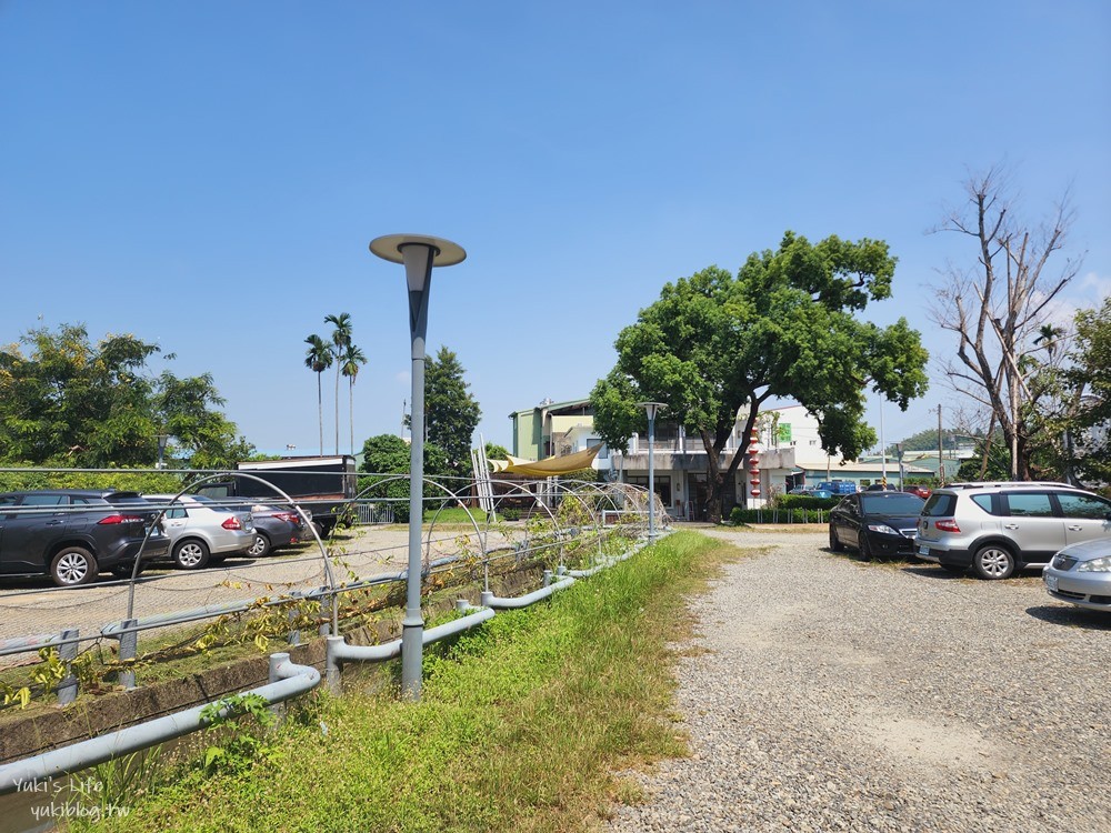 台中景點|霧峰農會酒莊|免門票文創景點，舊穀倉改造還有農特產可以買 - yuki.tw