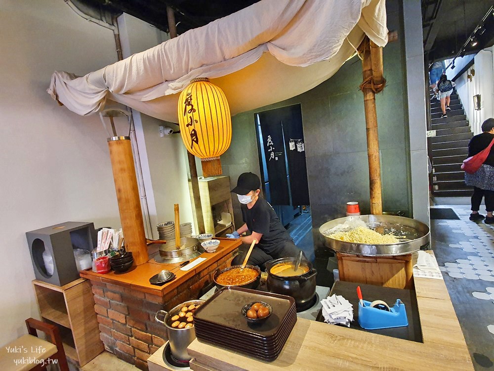 【大稻埕一日遊】迪化街吃美食又好逛！貨櫃市集、老街、年貨大街好充實 - yuki.tw