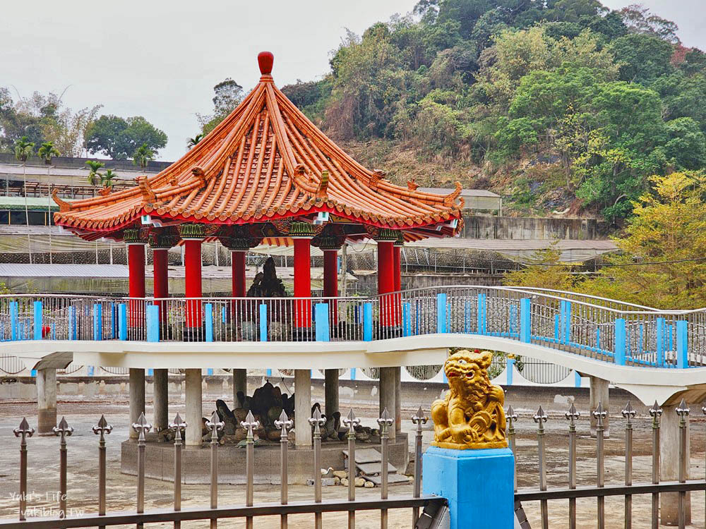 雲林古坑景點|靈台山建德寺地母廟|超大地球讓你環球一週不是夢 - yuki.tw